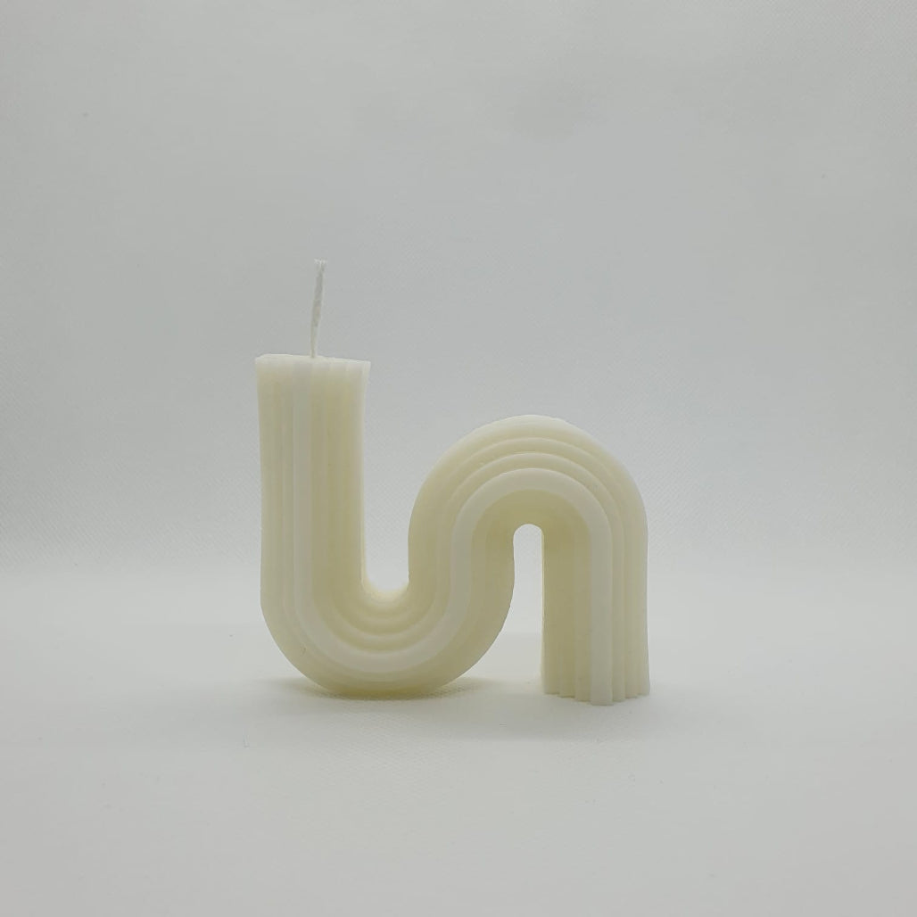S-Candle-goldpieces-candle-vegan-handgemacht-kerze-weiss