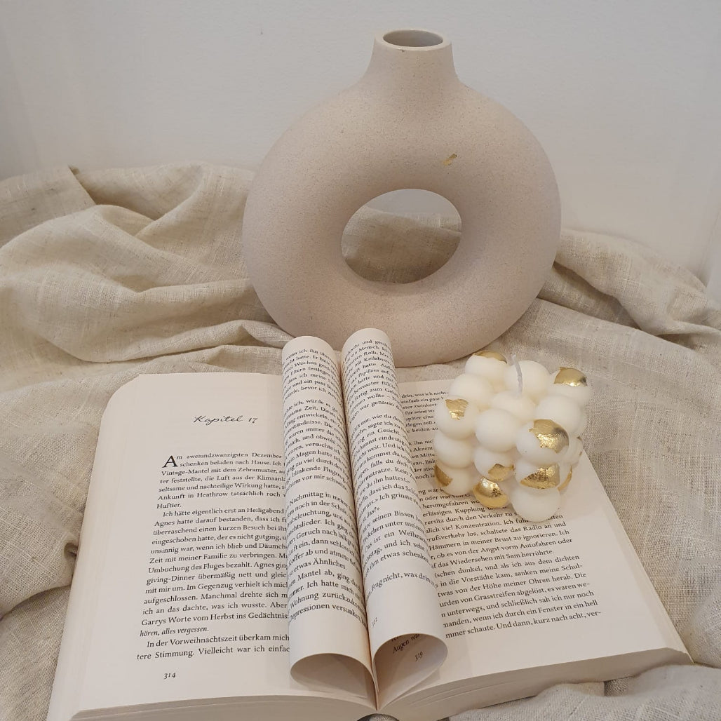bubble-cube-kerze-goldpieces-candle-vegan-handmade-gold